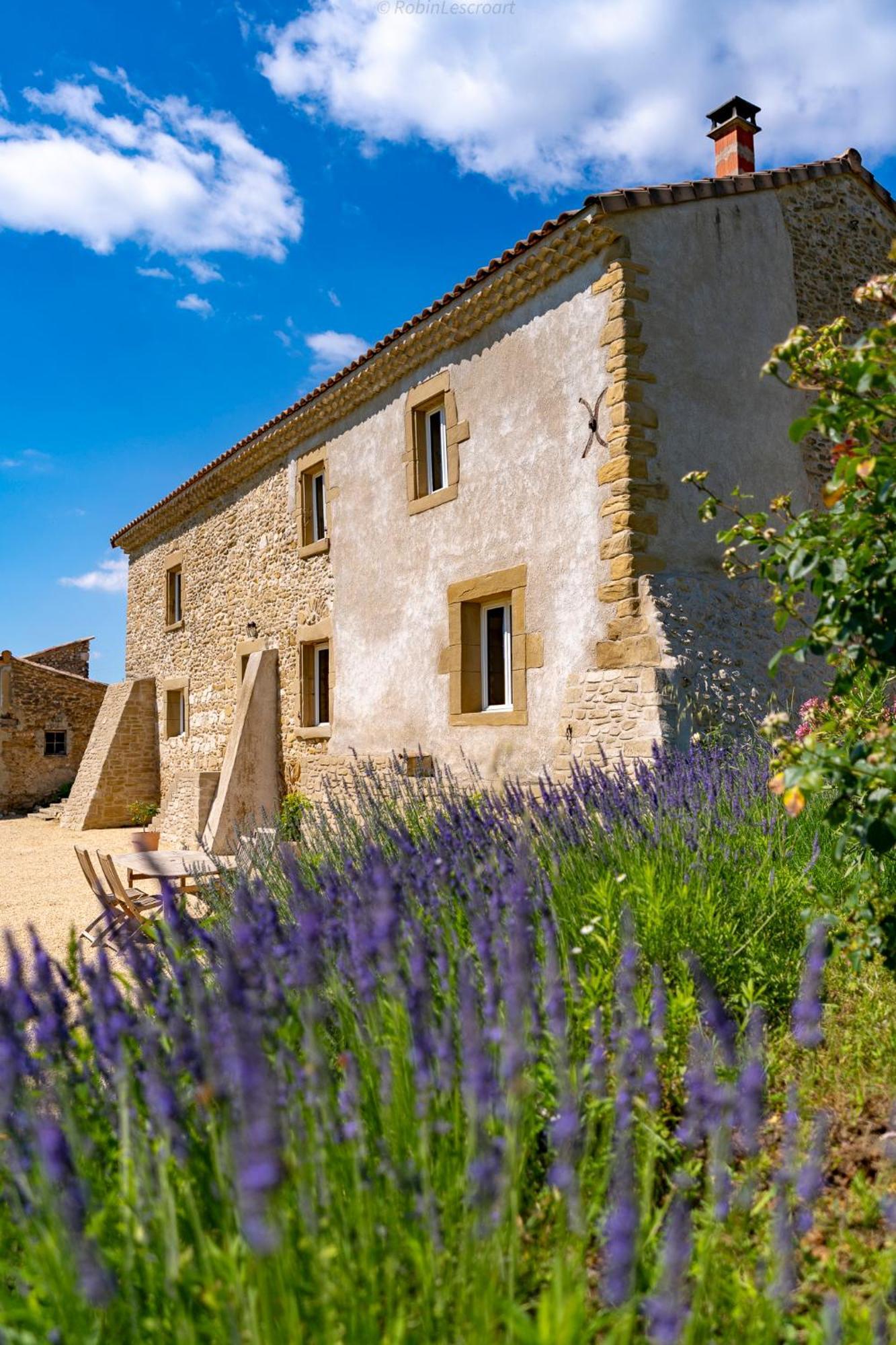 Le Petit Riousset, Gite A La Campagne, Piscine Bed & Breakfast Montvendre Exterior photo